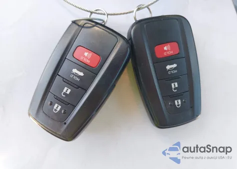 2021 Toyota Corolla Hybrid Le z USA, uszkodzony, nr VIN JTDEAMDE0MJ003108